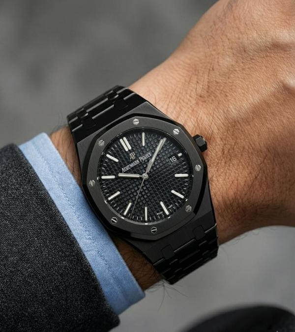 AUDEMARS_PIGUET ROYAL OAK QUARTZ