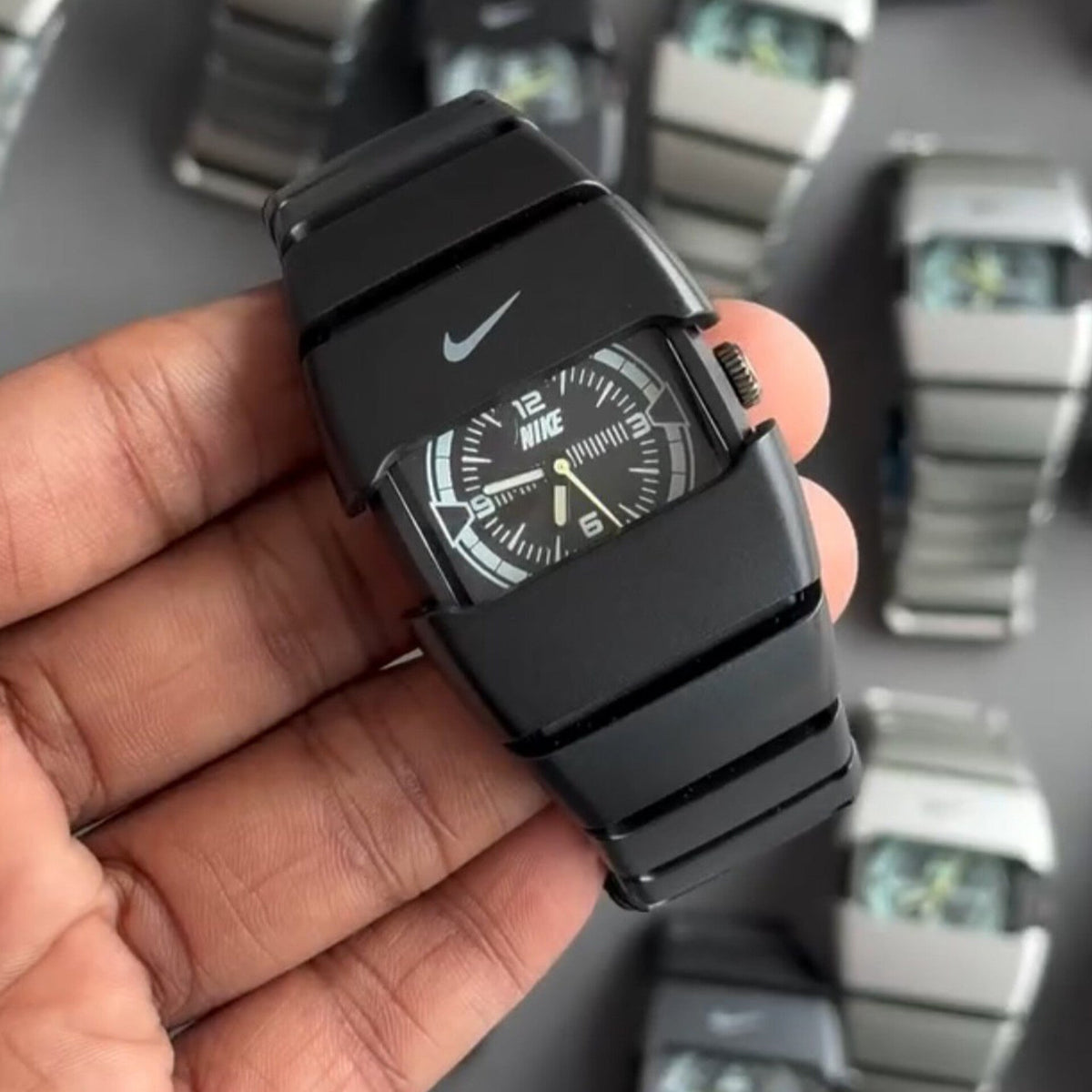 NIKE WATCH ANALOG BLACK (CARBONATE FIBER)
